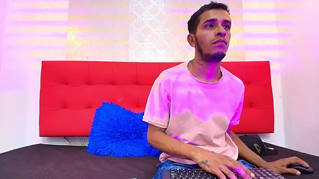 JordanAndAndrew online show from 11/30/25, 09:26