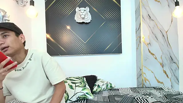 JordanAndAndrew online show from 11/24/25, 09:04