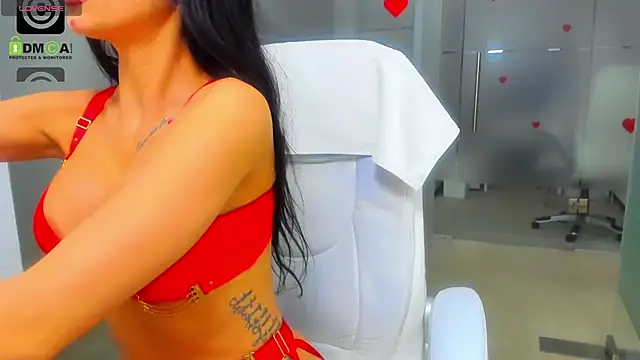 Snapshot of Queenrafaella chatting on 02/23/26, 03:41 Queenrafaella online show from 02/23/26, 03:41