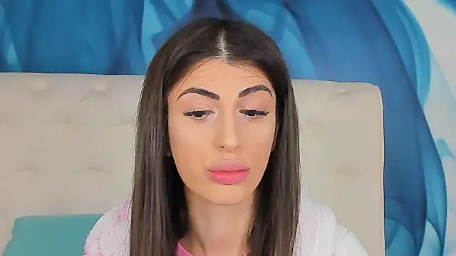 SkinnyDolly online show from 03/01/26, 08:42