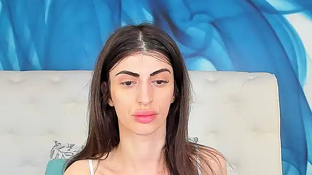 SkinnyDolly online show from 03/25/26, 03:06