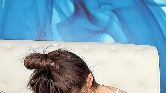 SkinnyDolly online show from 02/23/26, 10:32