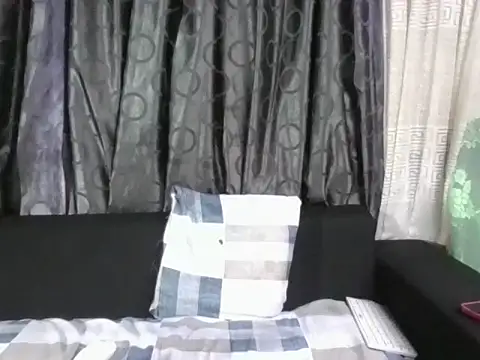 Lilmisskay18 online show from 06/30/26, 04:29