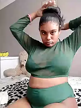 Lilmisskay18 online show from 02/16/26, 09:08