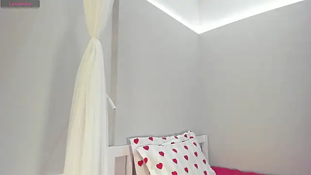 Snapshot of Hensuan chatting on 06/09/26, 03:13 Hensuan online show from 06/09/26, 03:13