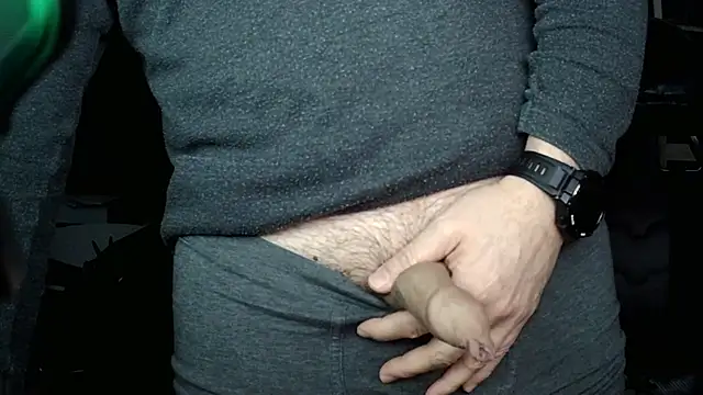 Snapshot of Nash_76_ chatting on 12/16/25, 10:03 Nash 76 online show from 12/16/25, 10:03