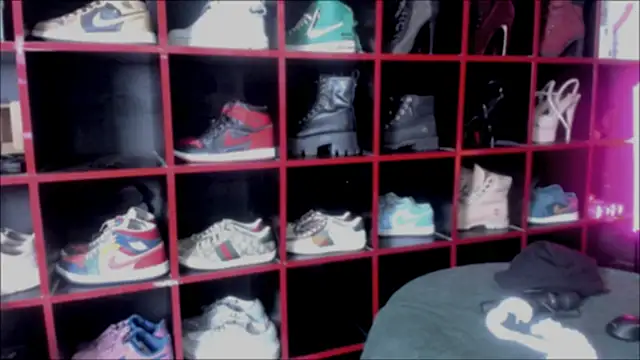 Indianbrownie online show from 01/15/26, 05:49