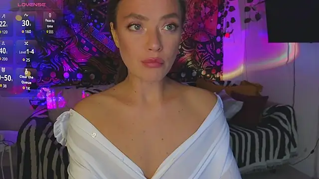 KellyFouler online show from 09/18/25, 03:37