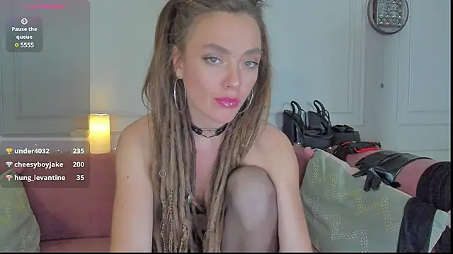 KellyFouler online show from 01/29/25, 05:02