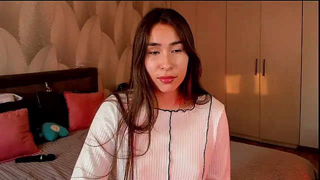 Bambiii bby online show from 12/01/25, 03:07