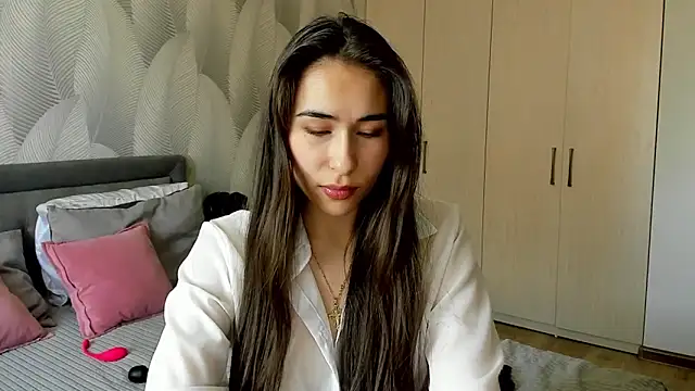 Bambiii bby online show from 06/01/26, 06:46