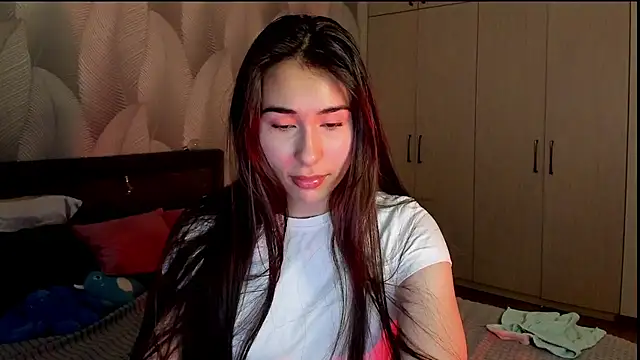 Bambiii bby online show from 11/27/25, 02:34