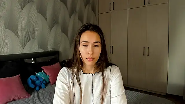 Bambiii bby online show from 09/21/25, 03:33