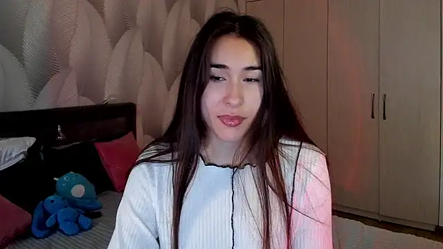 Bambiii bby online show from 11/17/25, 02:15