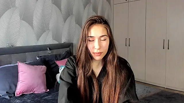 Bambiii bby online show from 03/05/25, 02:25