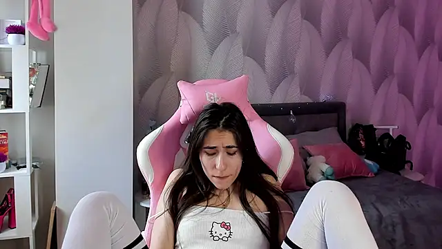 Bambiii bby online show from 02/14/25, 03:11