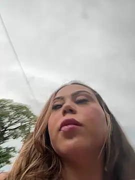 lariic online show from 03/09/26, 08:34