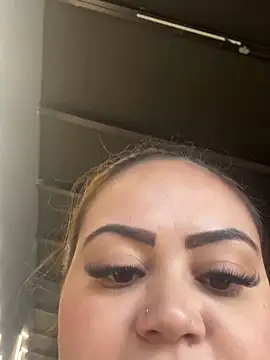 Snapshot of lariic chatting on 09/08/25, 06:18 lariic online show from 09/08/25, 06:18