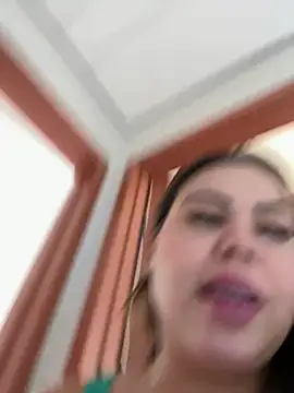 lariic online show from 07/01/26, 01:33