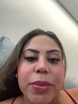 Snapshot of lariic chatting on 02/24/26, 03:13 lariic online show from 02/24/26, 03:13