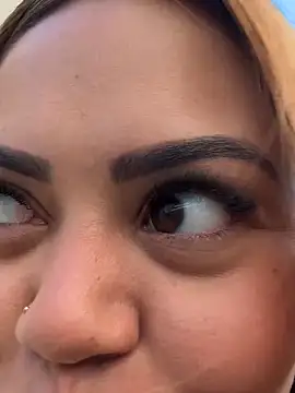 lariic online show from 03/21/26, 08:24