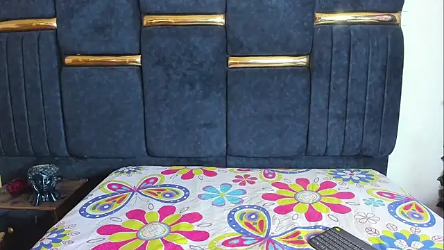 skaysanchez1 online show from 04/02/26, 07:53