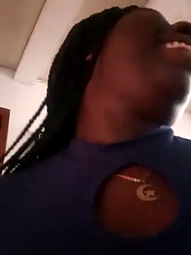 skaysanchez1 online show from 11/28/25, 07:58