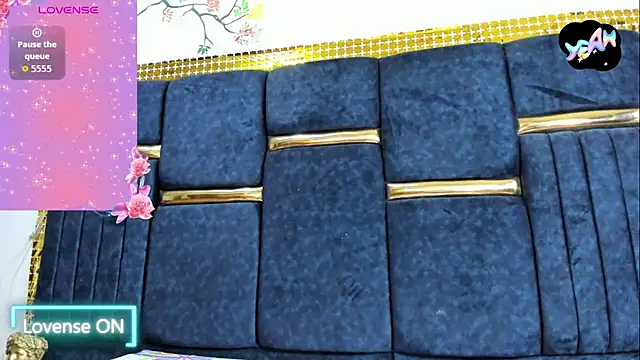 skaysanchez1 online show from 10/28/25, 07:57