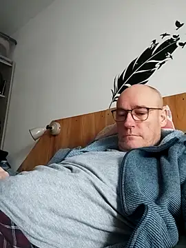 bogland33 online show from 02/11/26, 01:11