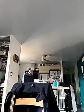 bogland33 online show from 03/23/26, 07:41