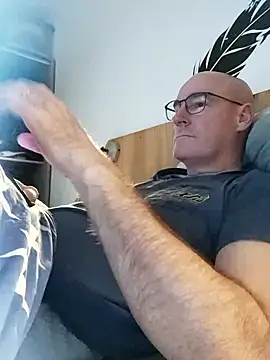 bogland33 online show from 01/12/26, 07:42