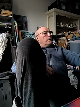 bogland33 online show from 03/28/26, 10:05