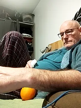 bogland33 online show from 02/04/26, 07:31