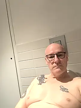 bogland33 online show from 03/09/26, 03:04