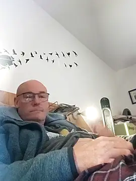 bogland33 online show from 10/28/25, 07:57