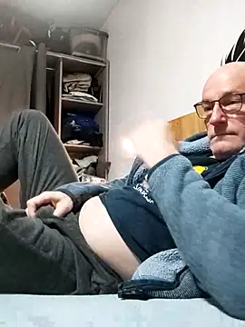 bogland33 online show from 03/16/26, 08:11