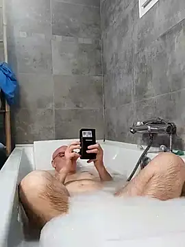 bogland33 online show from 04/04/26, 11:39