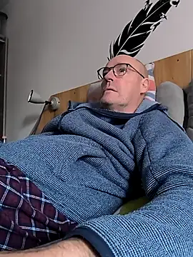 bogland33 online show from 10/30/25, 08:12