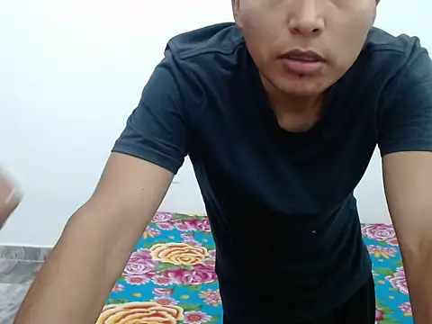 Snapshot of maye_dan chatting on 03/06/25, 03:35 maye dan online show from 03/06/25, 03:35