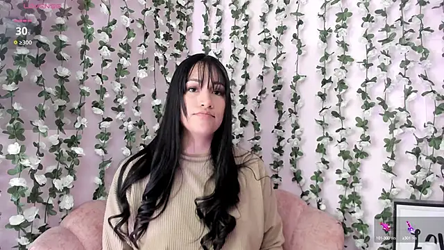 Sara Kurt online show from 10/04/25, 02:07