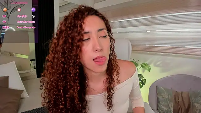 miss catalinaa online show from 01/06/26, 12:31