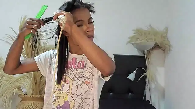 alejandrasxx online show from 03/14/25, 02:52