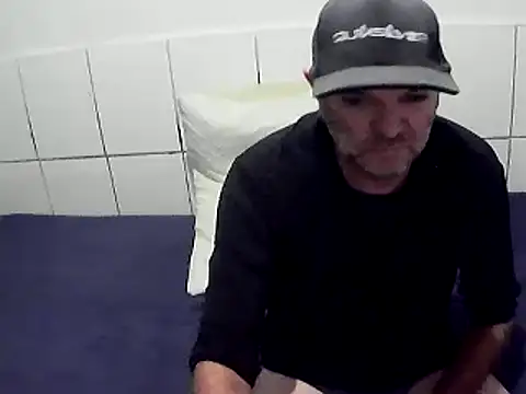 pierdona online show from 04/26/26, 02:14