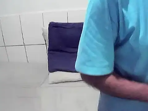 Snapshot of pierdona chatting on 07/15/26, 08:27 pierdona online show from 07/15/26, 08:27