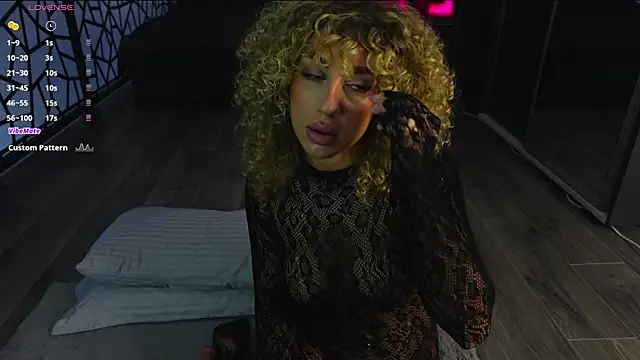 CurlyAnt0 online show from 04/07/26, 05:09