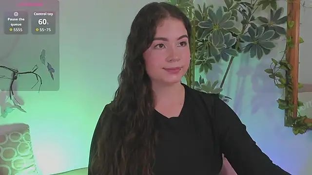 Snapshot of KarenPautt chatting on 04/29/26, 05:30 KarenPautt online show from 04/29/26, 05:30