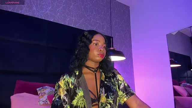 johannaMiller1 online show from 03/04/25, 04:06