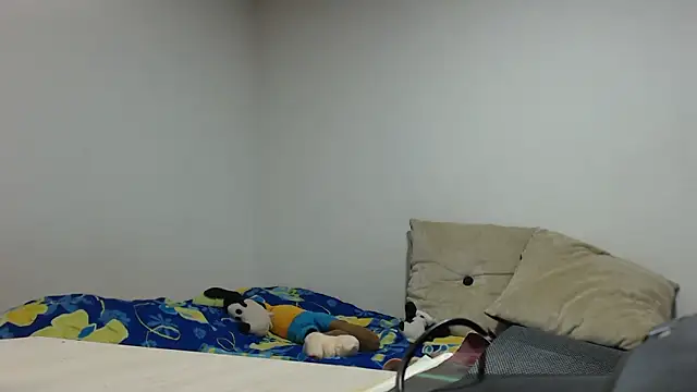 carolina linarez69 online show from 12/19/25, 01:09