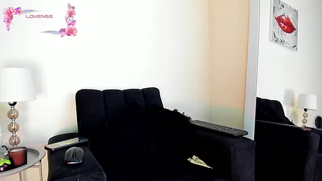 its  angelica  online show from 03/31/26, 07:05