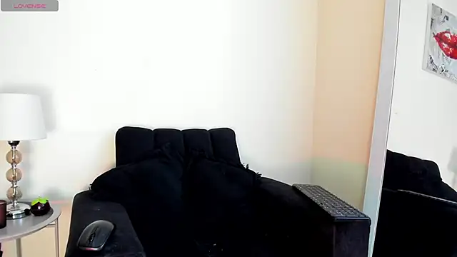 its  angelica  online show from 04/08/26, 06:42